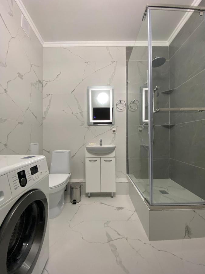 Apartment in the city centre Astana Exterior photo