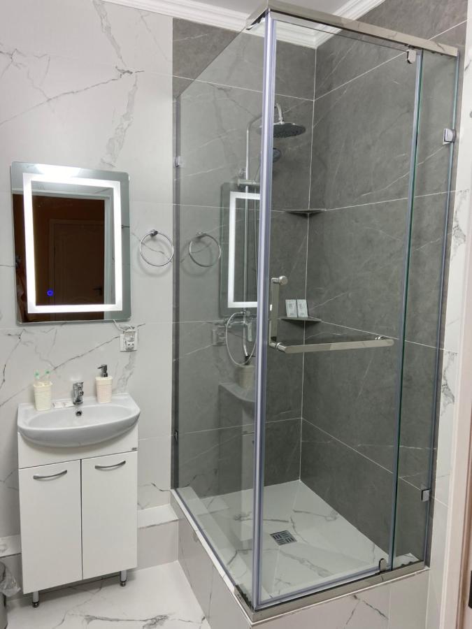 Apartment in the city centre Astana Exterior photo